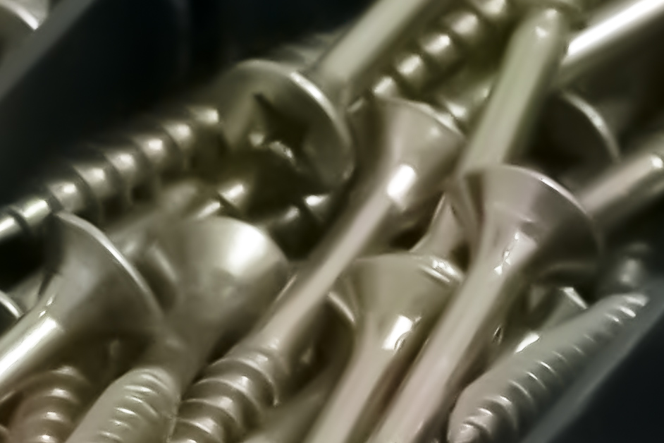 Shooting in the Dark and Low Light: Avoid Noisy, Blurry Photos