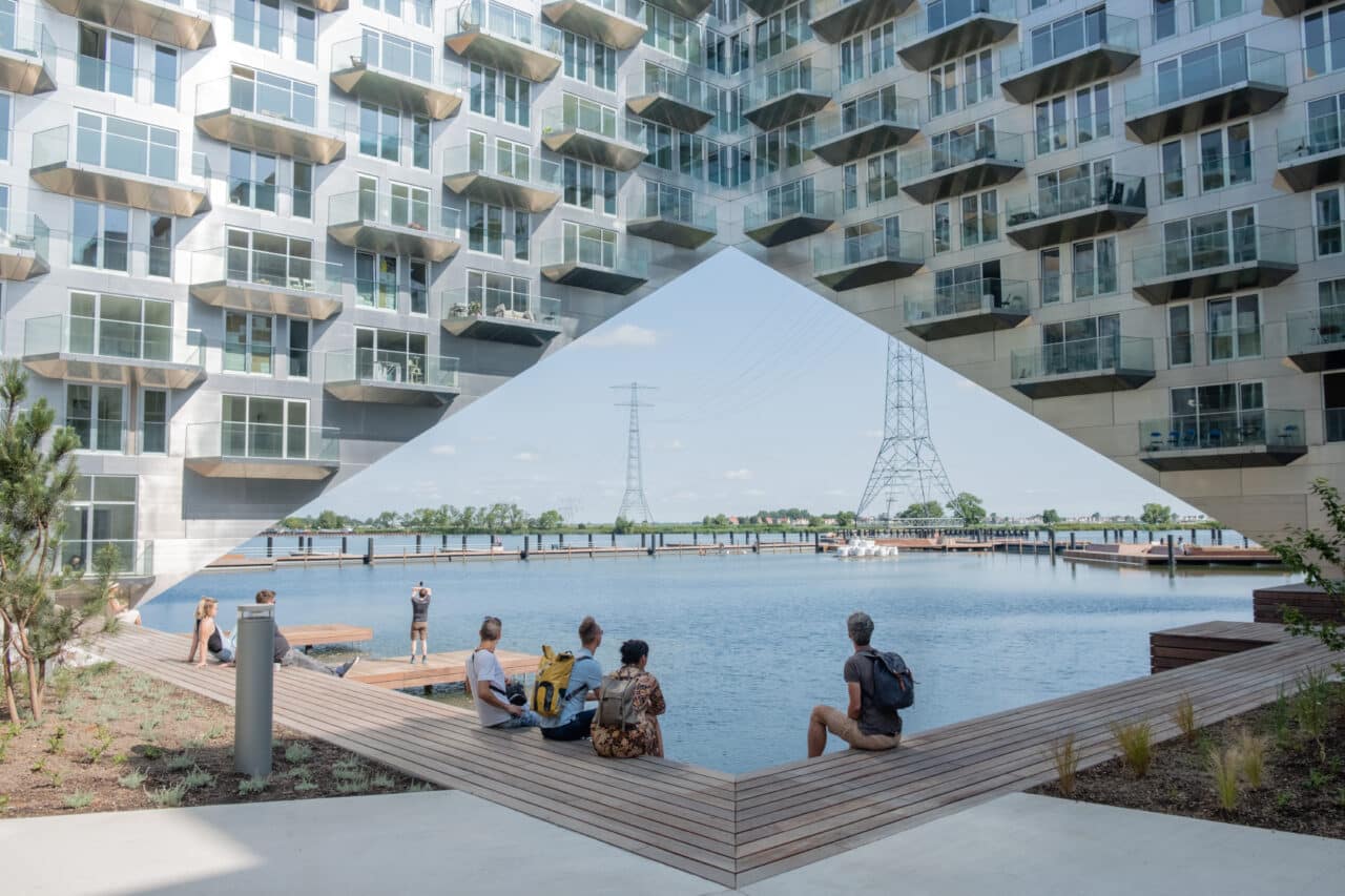 Capturing Minimalistic Architecture Photos