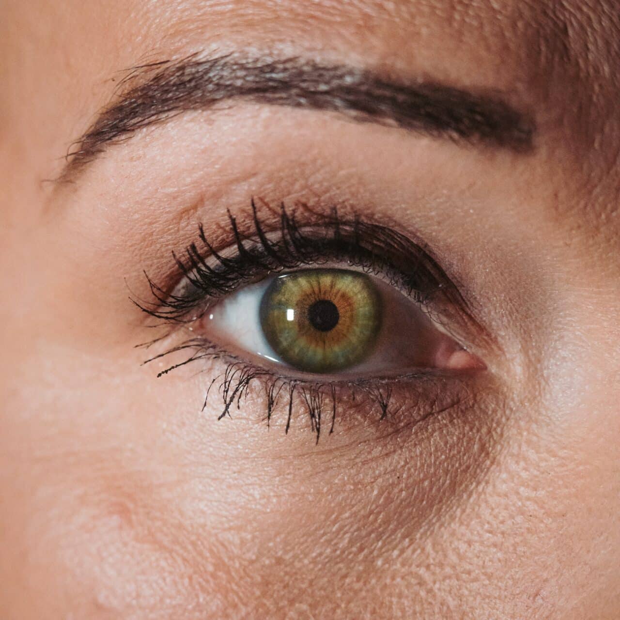 How to Photograph the Eye Close Up